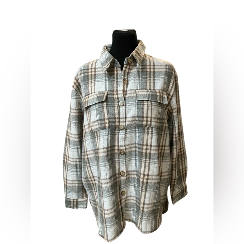 NWT Gibsonlook flannel shacket tan plaid size medium